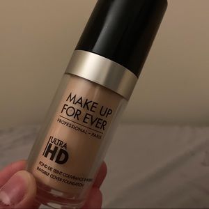makeup forever Ultra HD foundation